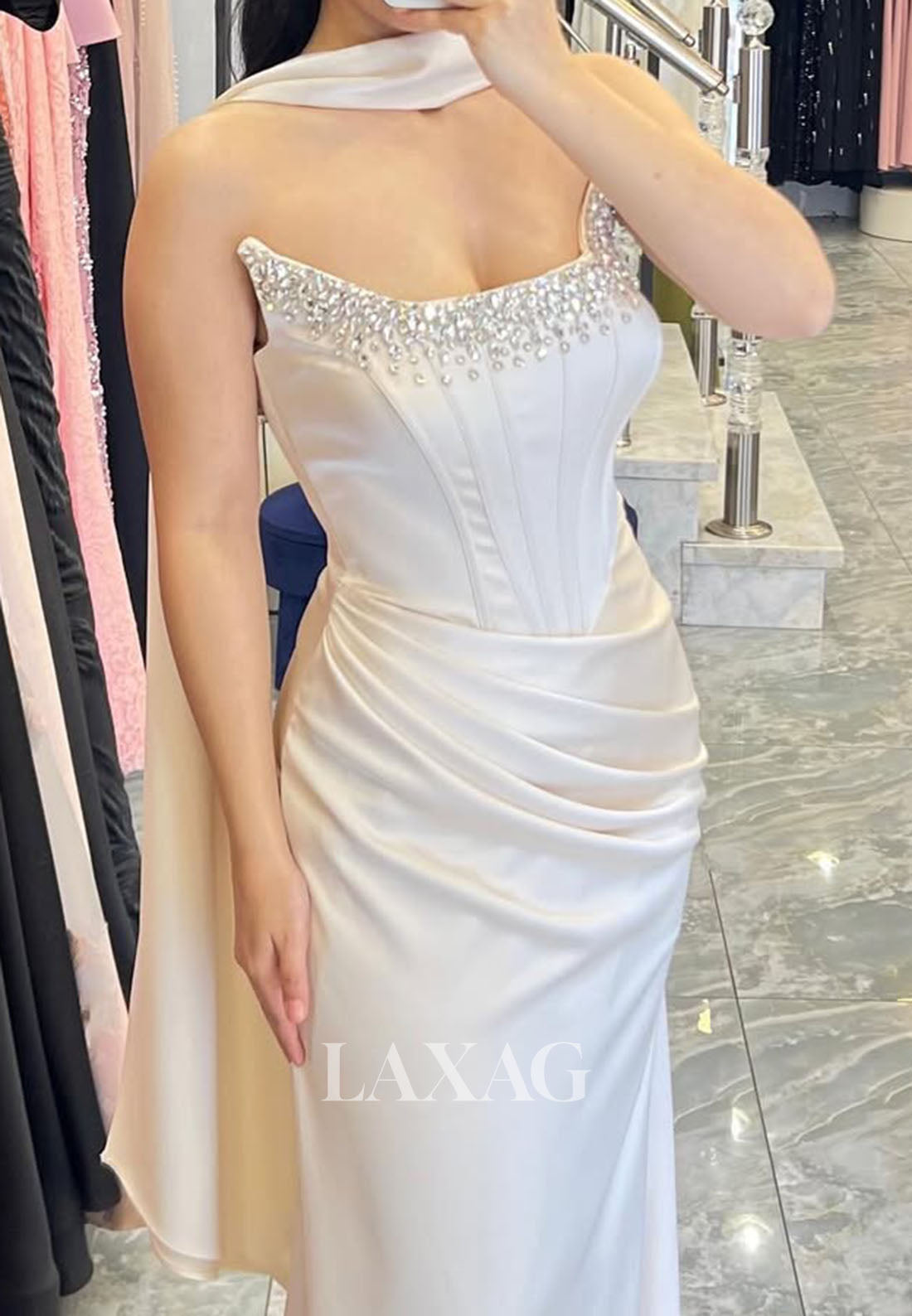 Scoop-Neck Off-Shoulder Sleeveless Formal Gowns  Floor-Length Beaded Satin Mermaid Evening Dress