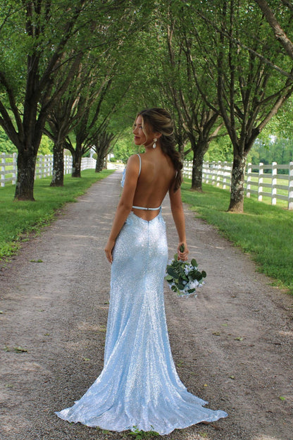 Deep V-Neck Spaghetti Straps Party Gowns 3D-Flowers Applique Sequined Mermaid Prom Dress