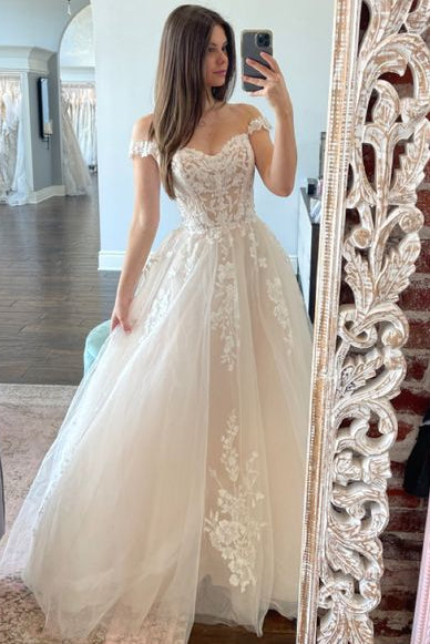 Off-Shoulder Sweetheart Sleeveless Lace Applique Tulle Pleated A-line Wedding Dress