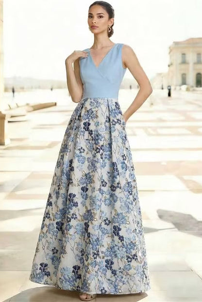 Floor-Length V-Neck Straps Sleeveless Jacquard Satin Pleated A-Line Evening Dress