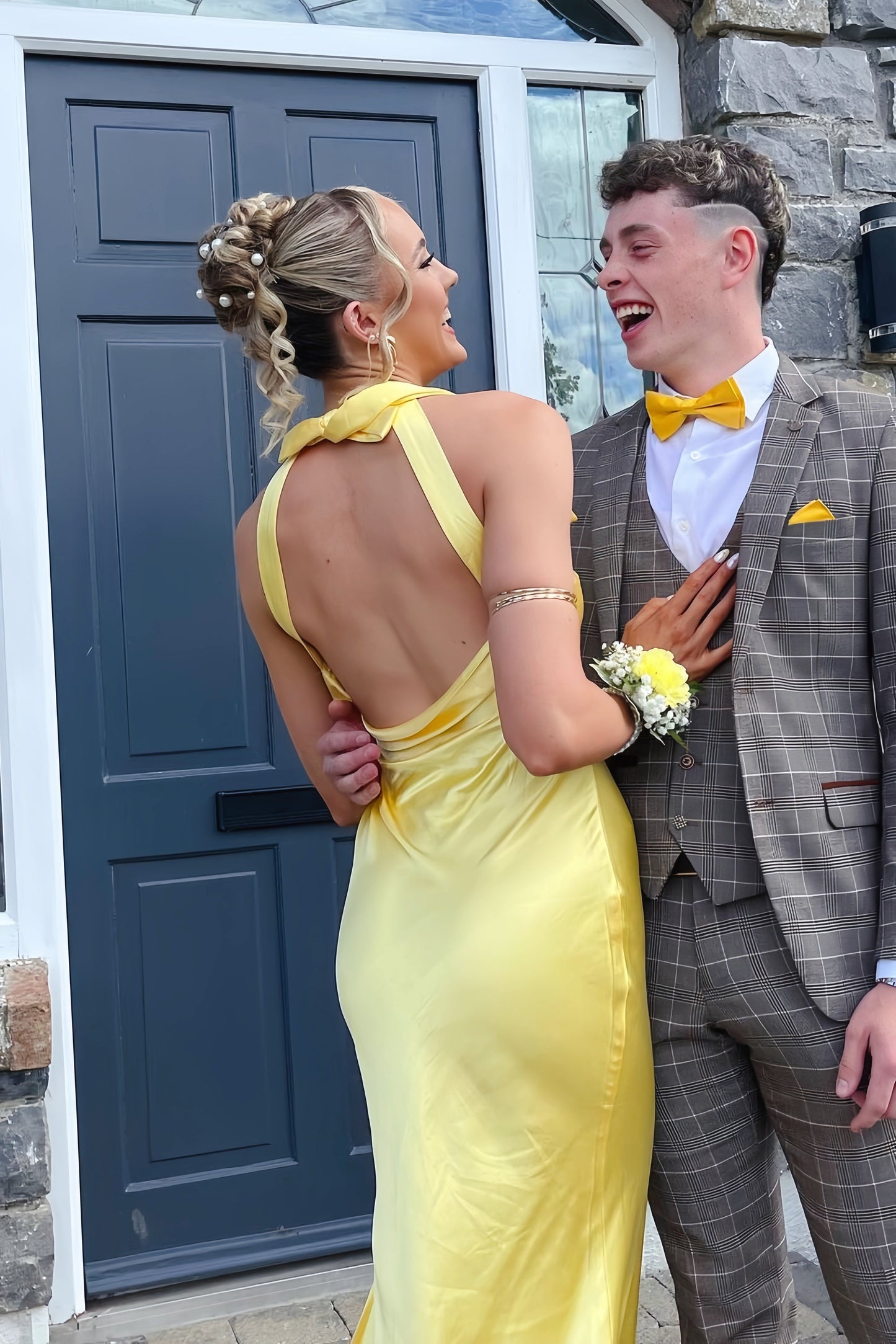 Halter-Neck Off-Shoulder Sleeveless Floor-Length Satin Mermaid Long Prom Dress