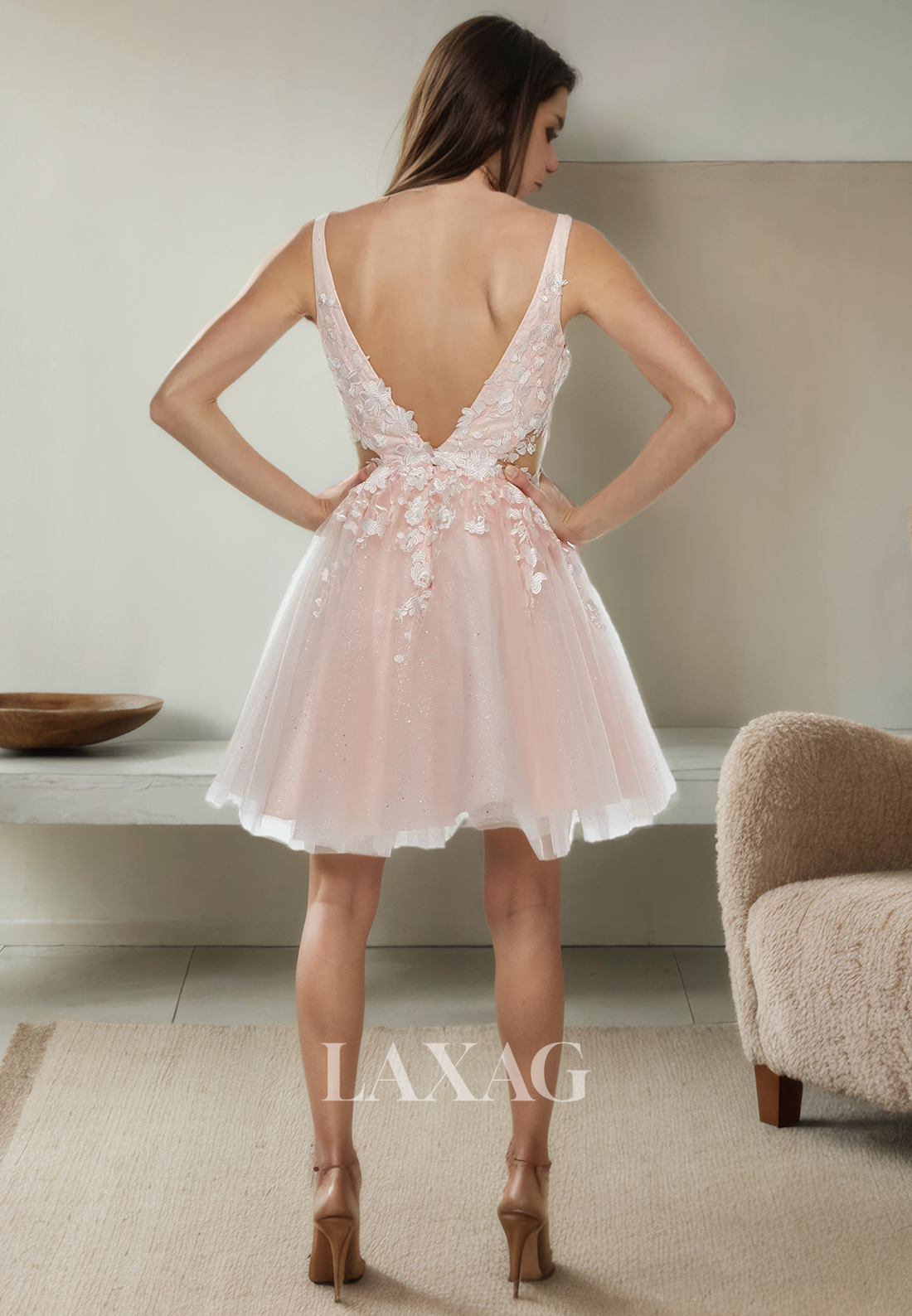 A-Line Low V-Neck Backless Appliques Tulle Sequins Party Homecoming Dress