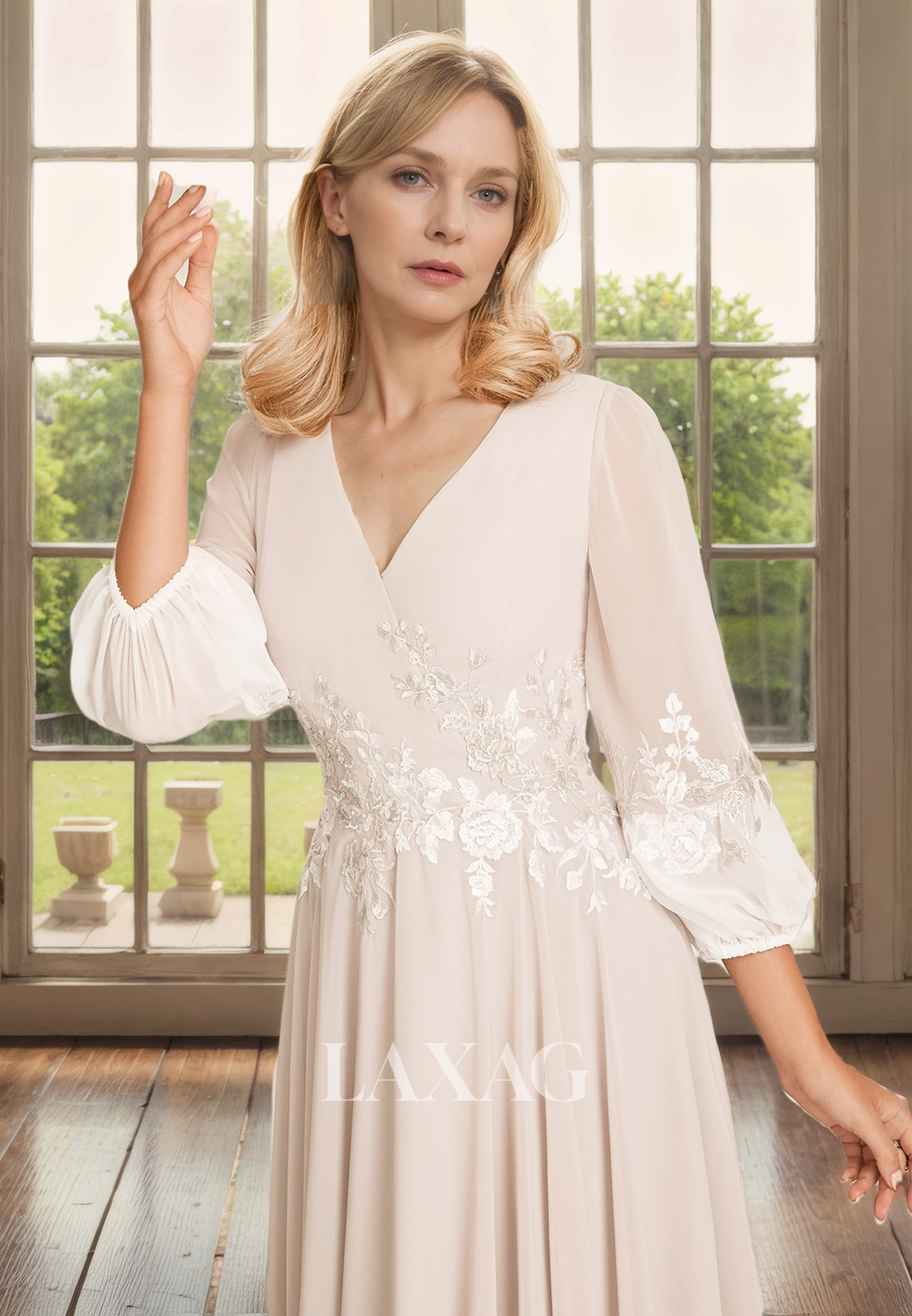 A-Line V-Neck Long Sleeves Appliques Chiffon Mother of the Bride Dress