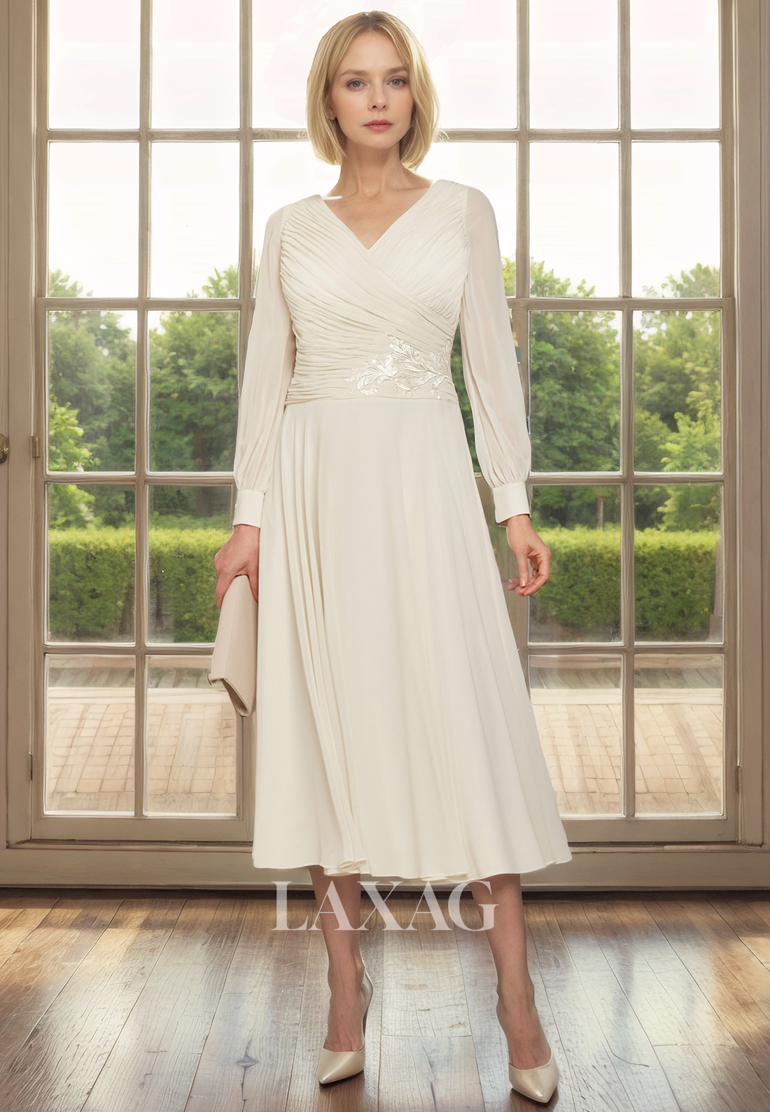 A-Line V-Neck Long Sleeves Appliques Chiffon Mother of the Bride Dress