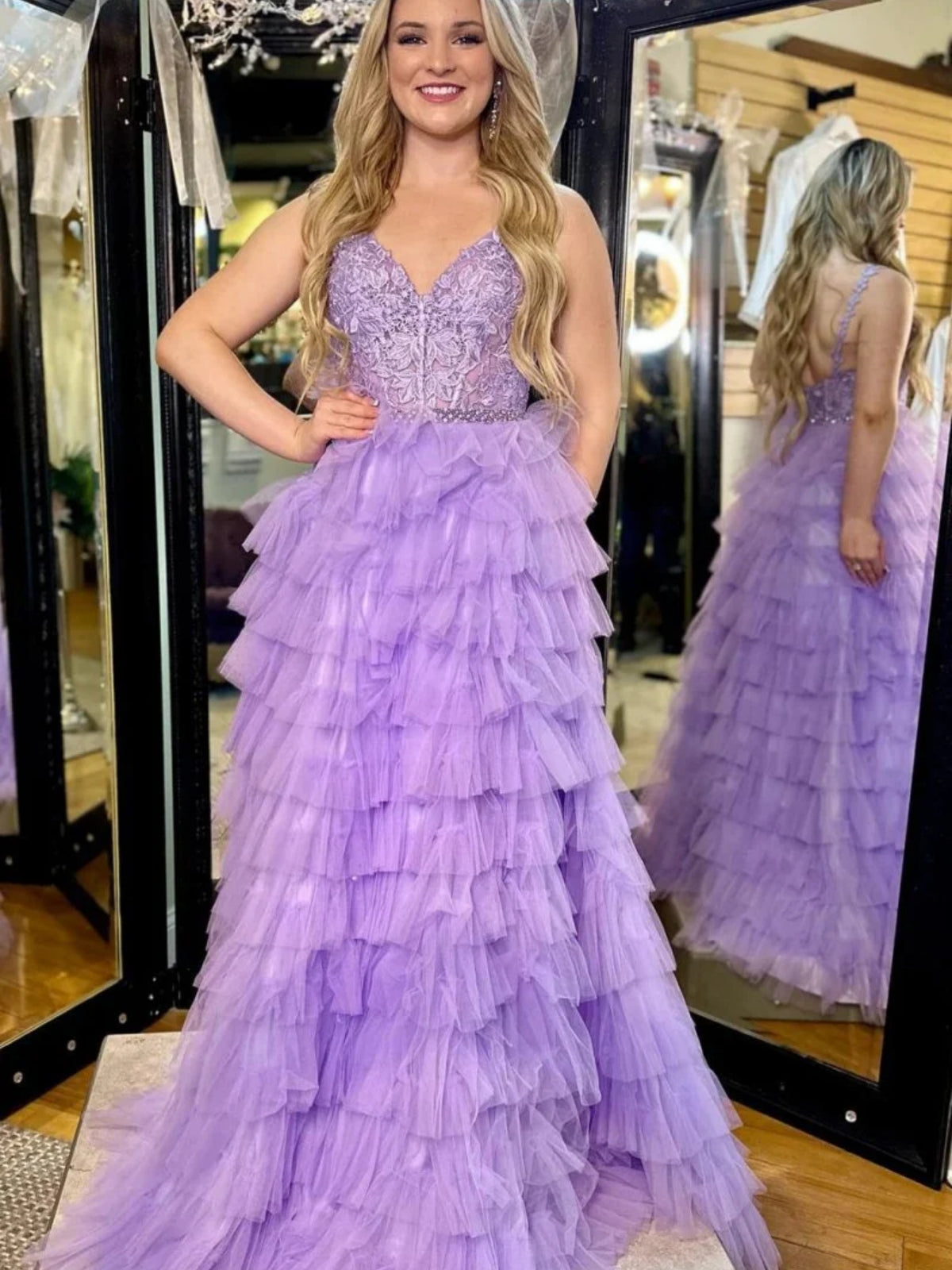 A-Line V-Neck Spaghetti Straps Sleeveless Beaded Applique Tulle Pleated Tiered Long Prom Dress