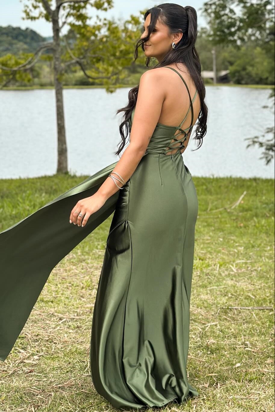 V-Neck Spaghetti Straps Sleeveless Satin Pleated Floor-Length Mermaid Prom Dress
