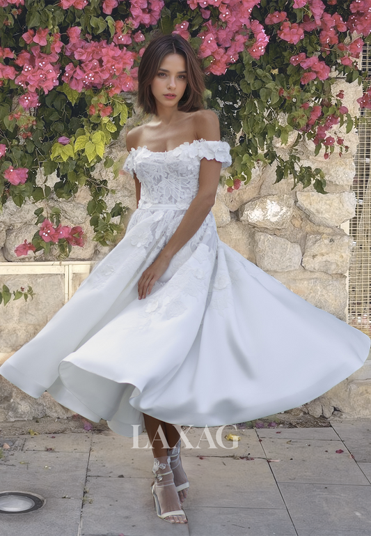 Tube Top Sleeveless A-Line Boho Beach Gowns Off-Shoulder with Lace Applique Wedding Dress