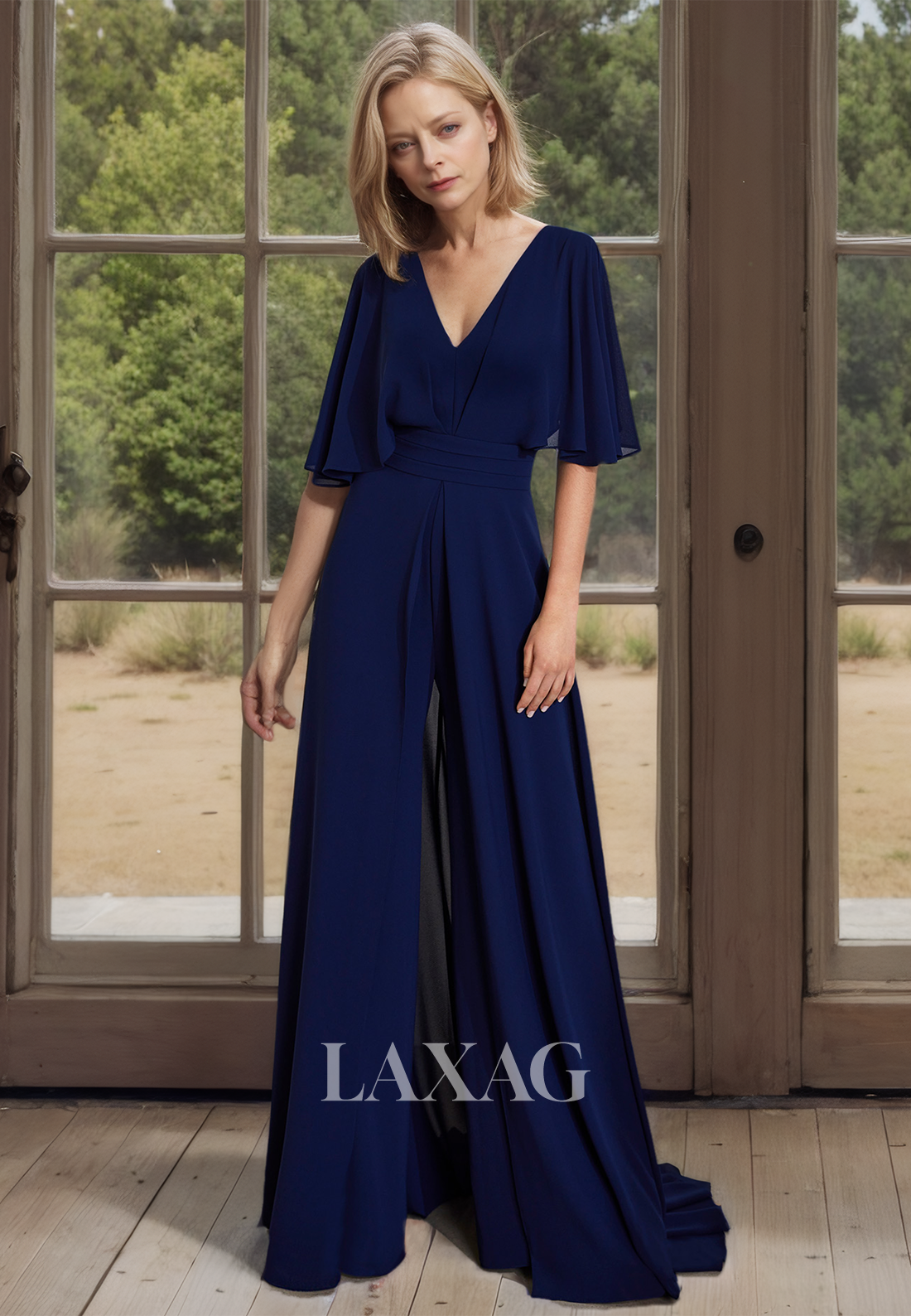 V-Neck Half-Sleeves Fitted Cocltail Dress Pleated with Sweep Train Mother of the Bride Dress