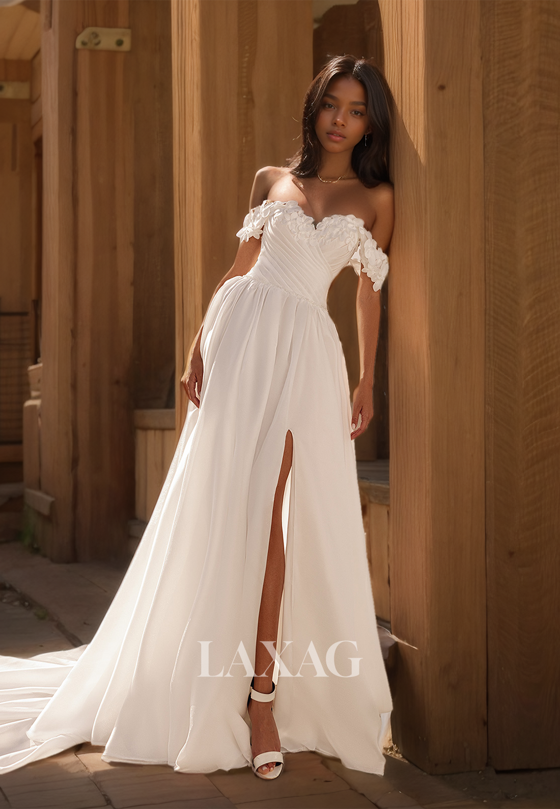 Floral Embellished Sweetheart Sleeveless Chiffon Beaded Pleated Slit with Train Wedding Dress