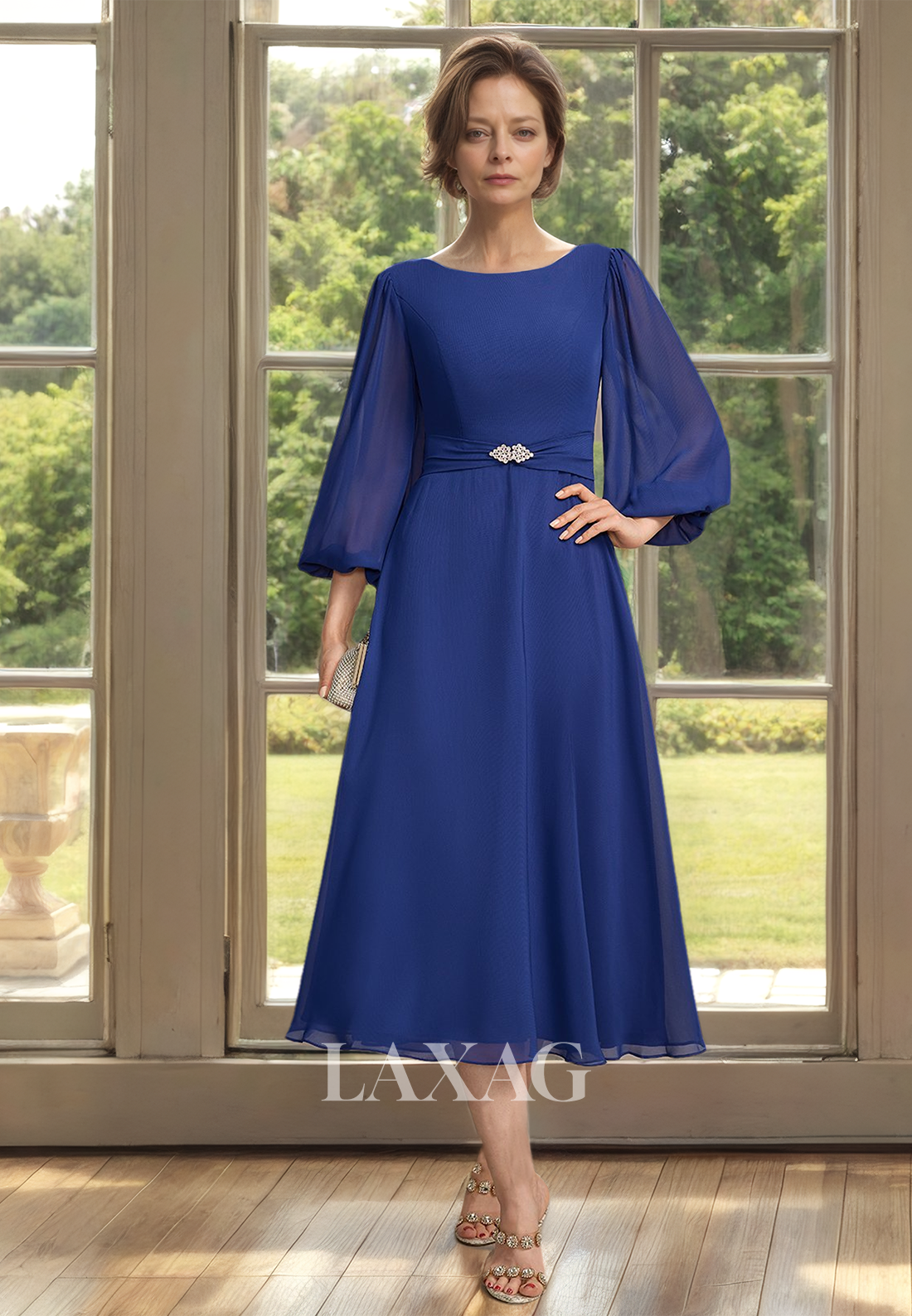 Simple Scoop-Neck A-Line Mother of the Bride Dress Pleated Long-Sleeves Beaded Cocktail Gowns