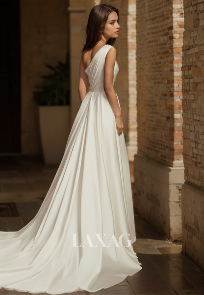 Asymmetrical-Neck Sleeveless Mermaid Bride Gowns Off-Shoulder Pleated Wedding Dress with Train