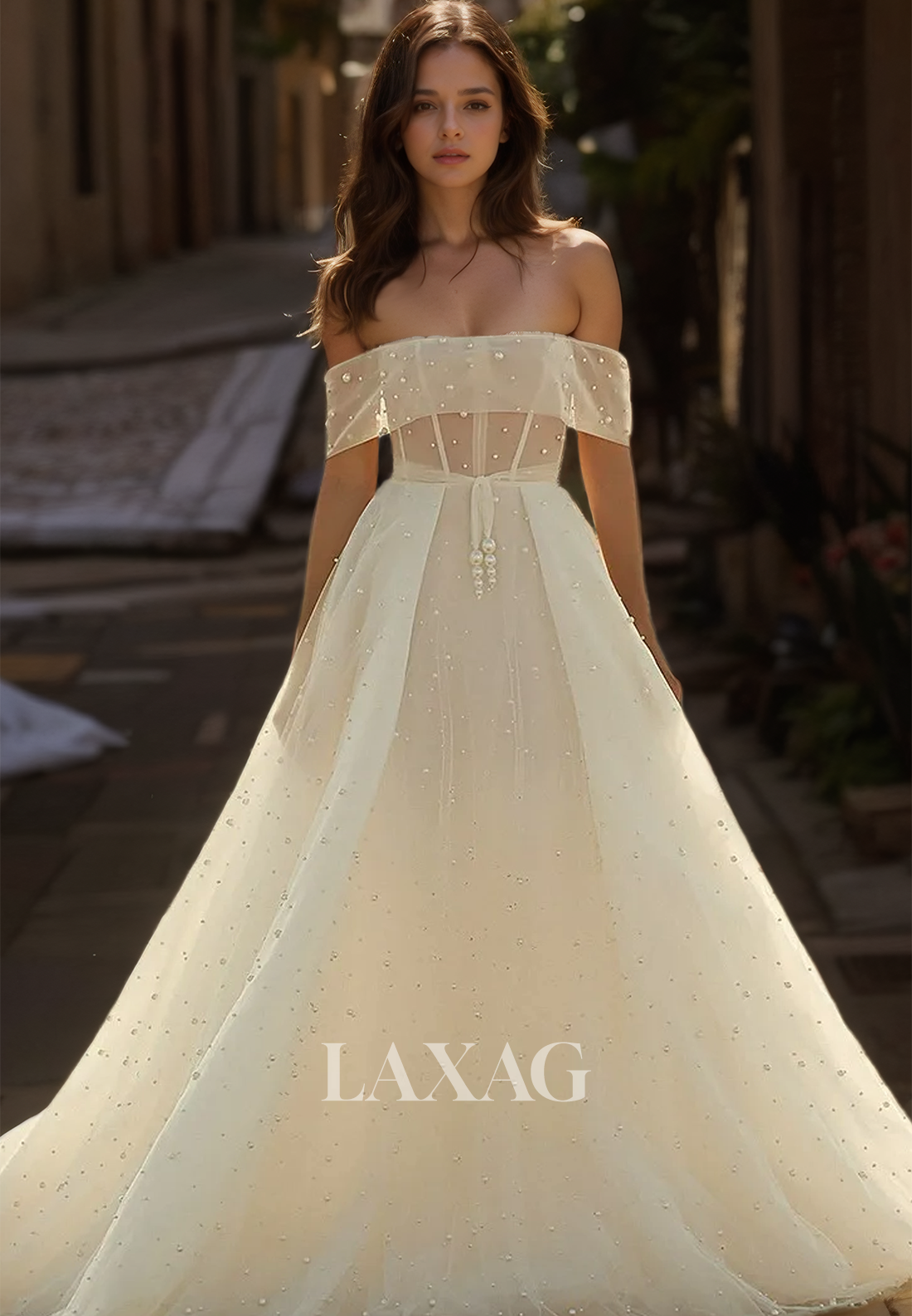 Tube Top Off-Shoulder Tulle A-Line Wedding Dress Sleeveless Beaded Illusion Bride Gowns with Train