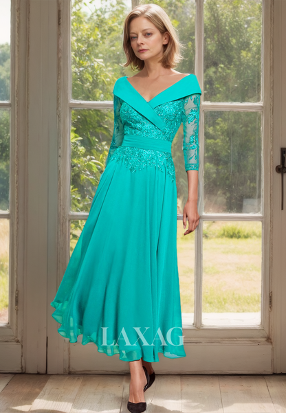 A-Line V-Neck 3/4 Sleeves Chiffon Cocktail Dress Lace Applique Pleated Mother of the Bride Dress