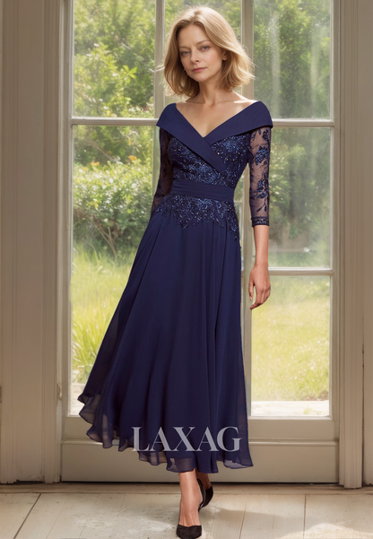 A-Line V-Neck 3/4 Sleeves Chiffon Cocktail Dress Lace Applique Pleated Mother of the Bride Dress