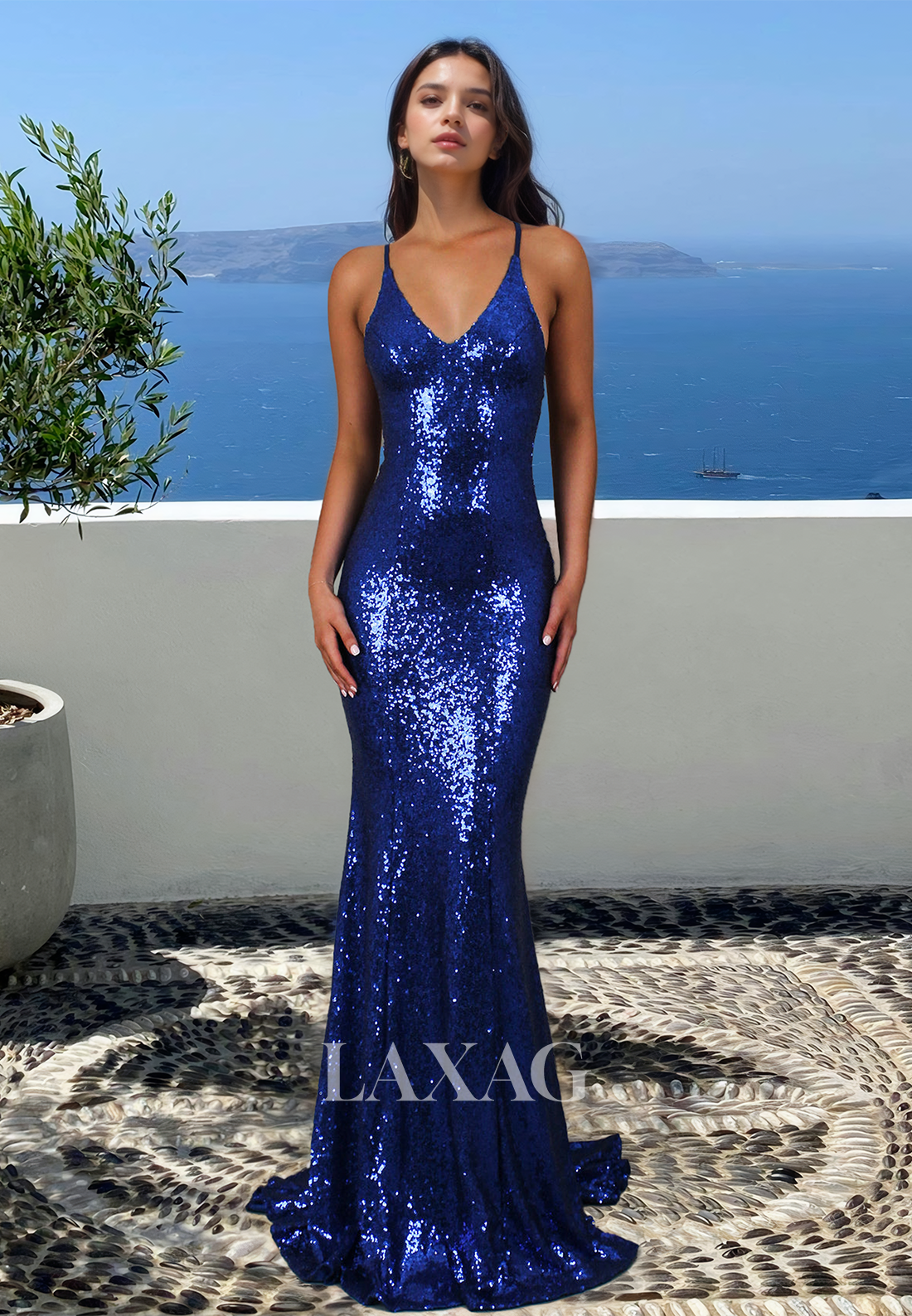 V-Neck Spaghetti Straps Sleeveless Glitter-Knit Sequined Mermaid Prom Dress with Sweep Train