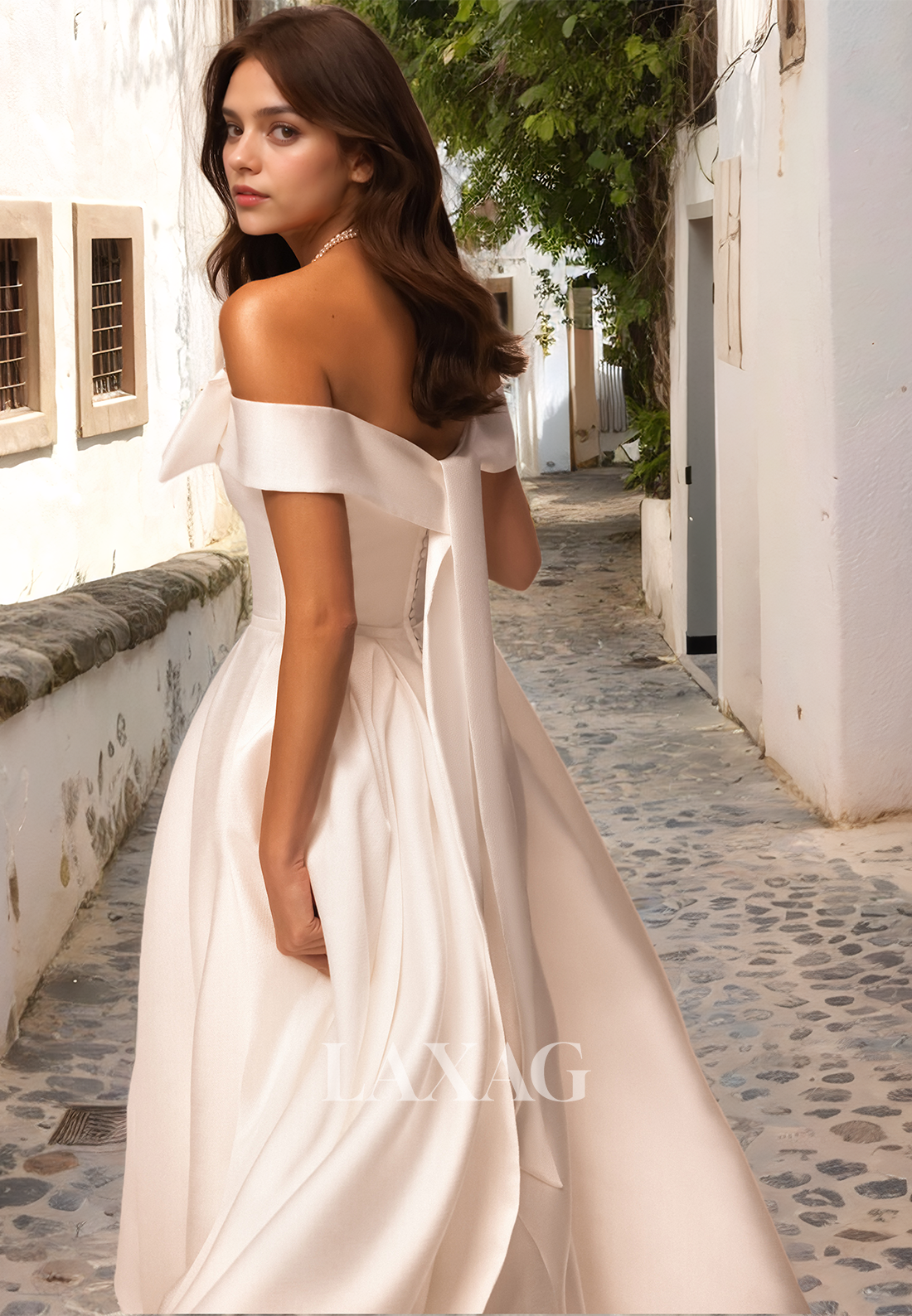 Simple A-Line Sleeveless Wedding Dress Bows Off-Shoulder Satin Bridal Dress with Train