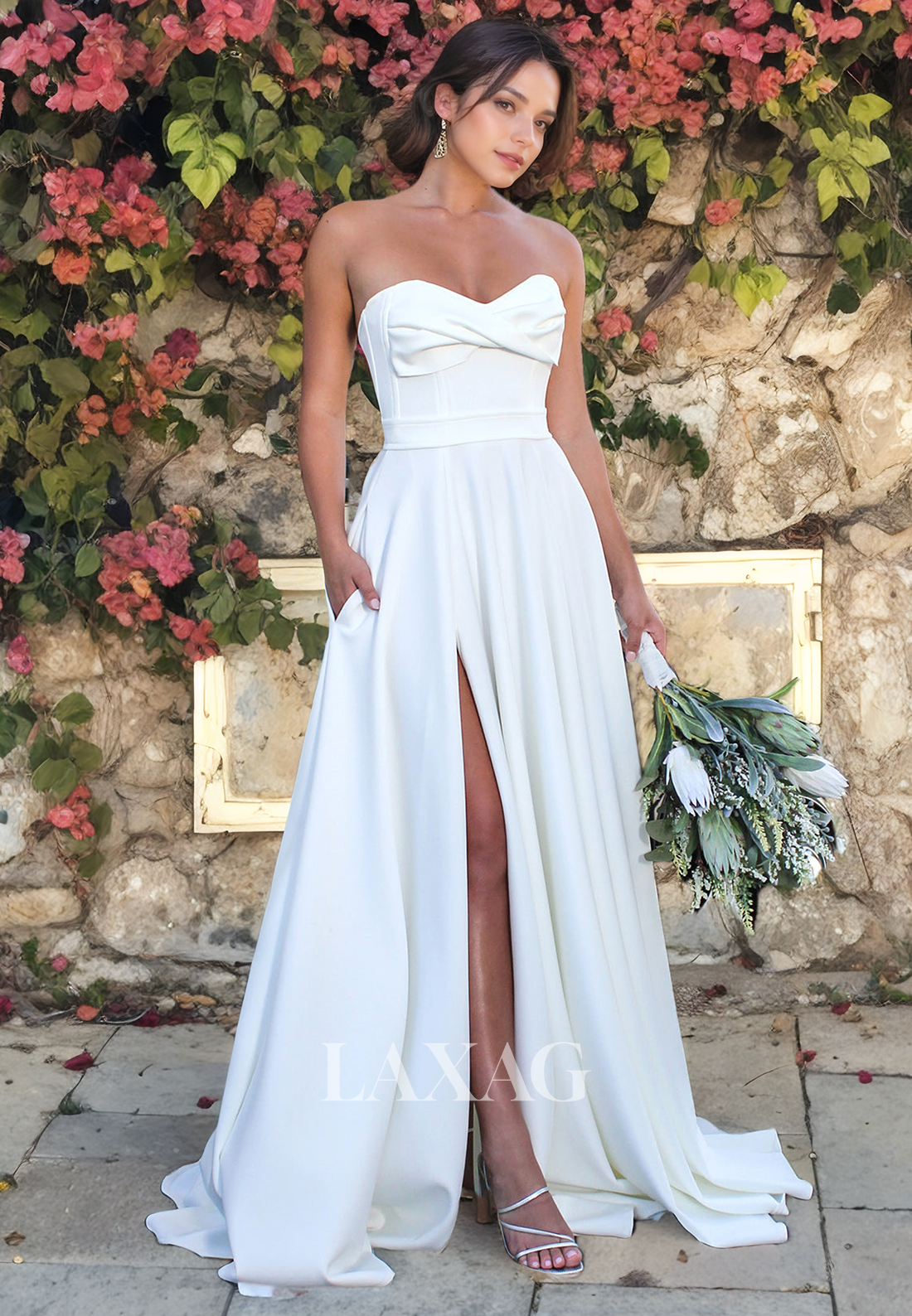 Straplesss High Slit Pleated Sleek Satin Elegant Wedding Dress with Train