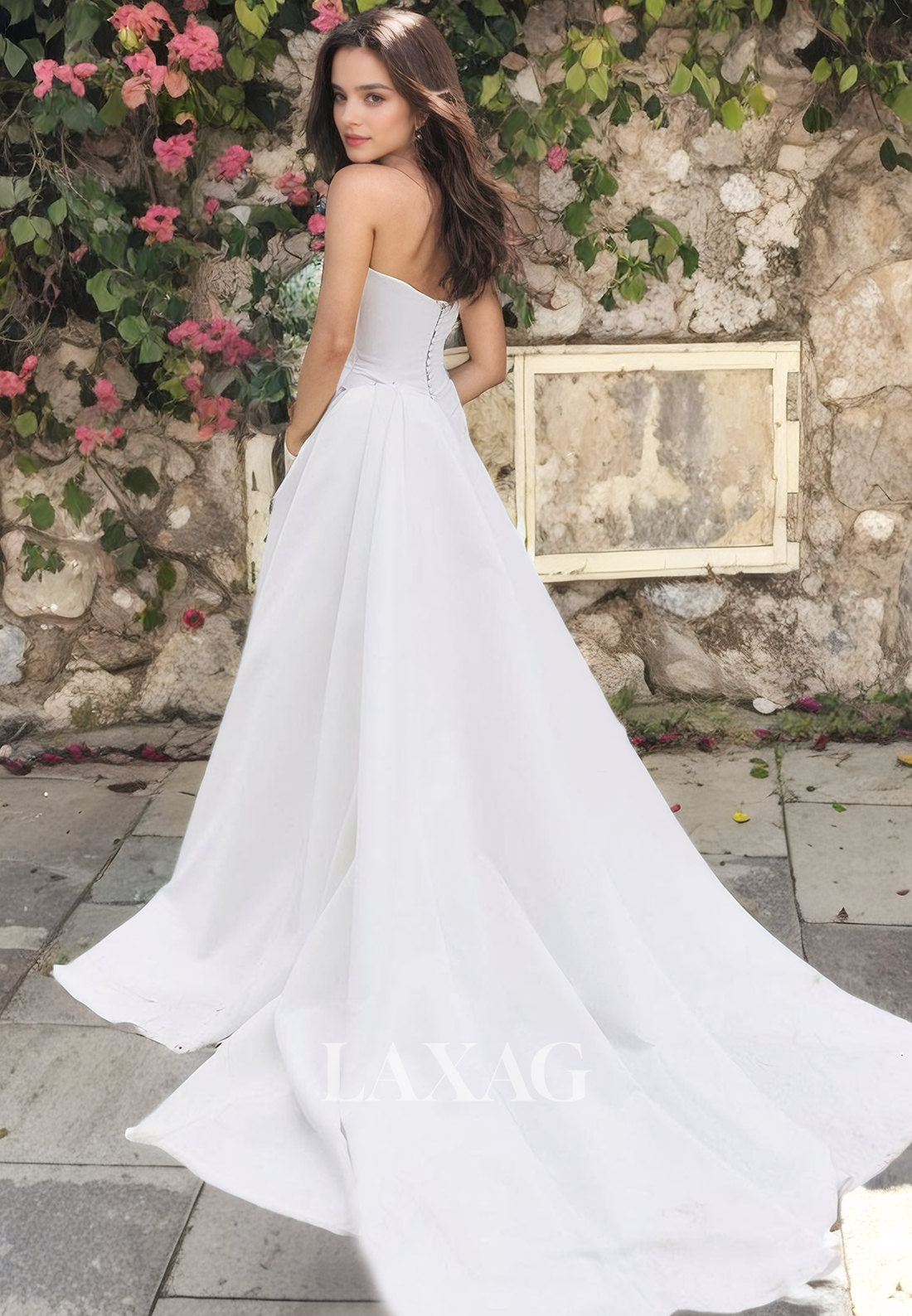 Straplesss High Slit Sleek Satin Elegant Wedding Dress with Train