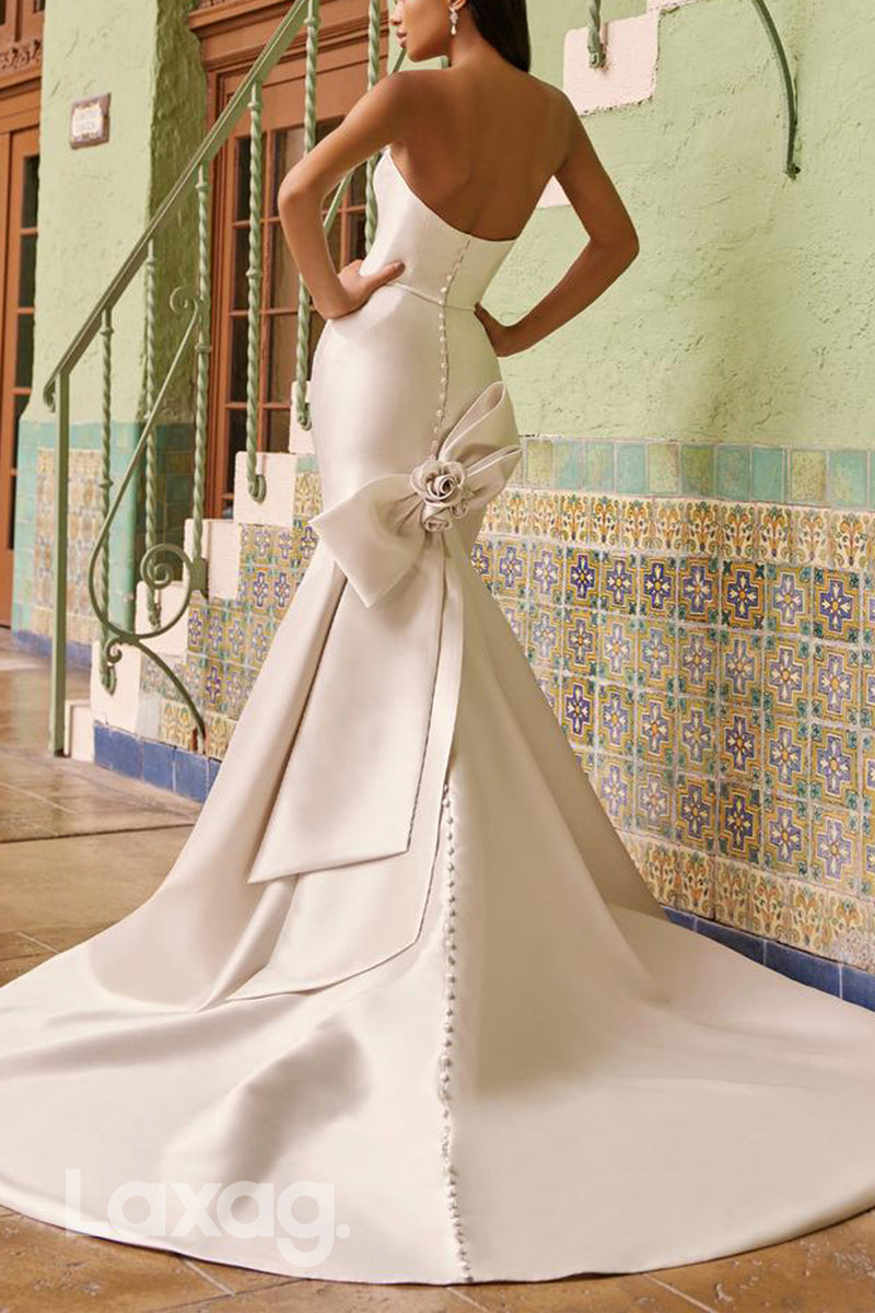 22592 - Sweetheart Sleek Satin Mermaid Wedding Dress with Train