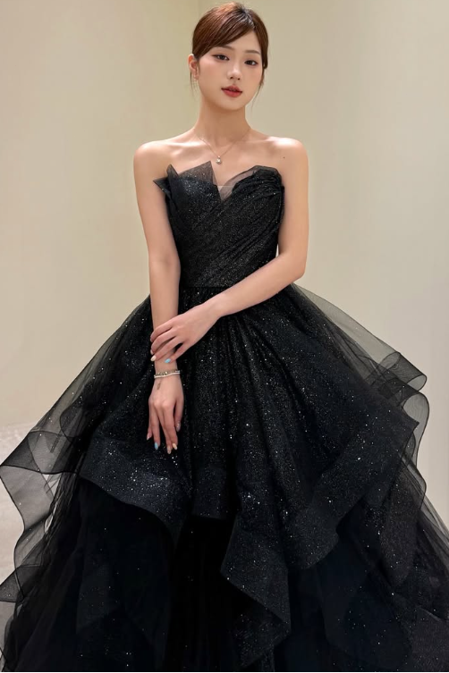 A-Line Sweetheart Off-Shoulder Sleeveless Glitter-Tulle Pleated Tiered Prom Dress with Train