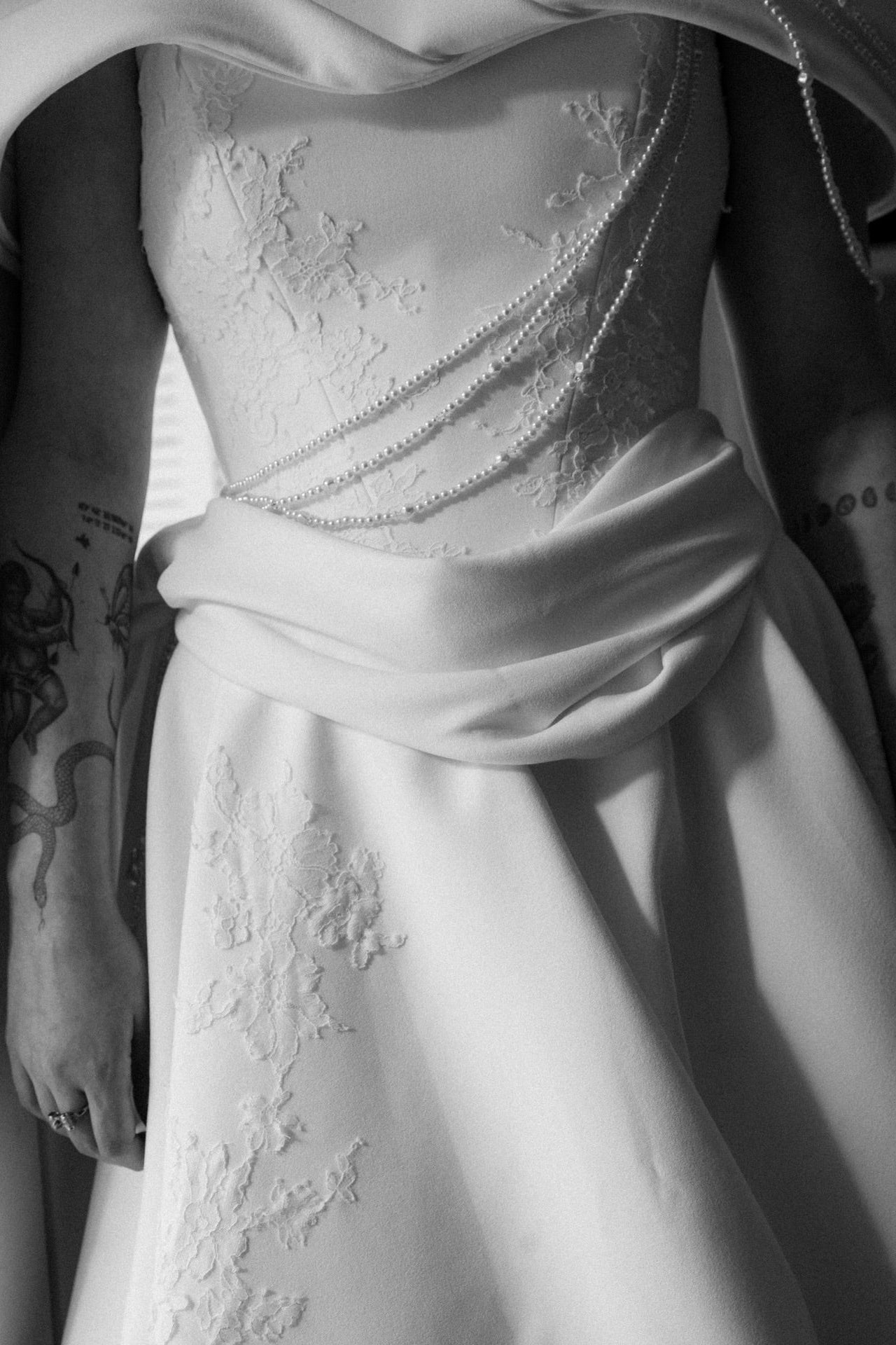 Off-Shoulder Ball Gown Wedding Dress