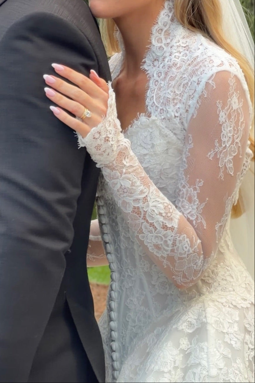 Long Sleeve Lace Corset Ball Gown Wedding Dress