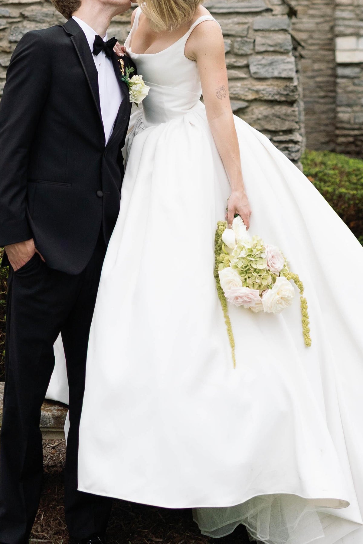 Sleeveless Ball Gown Wedding Dress with Train