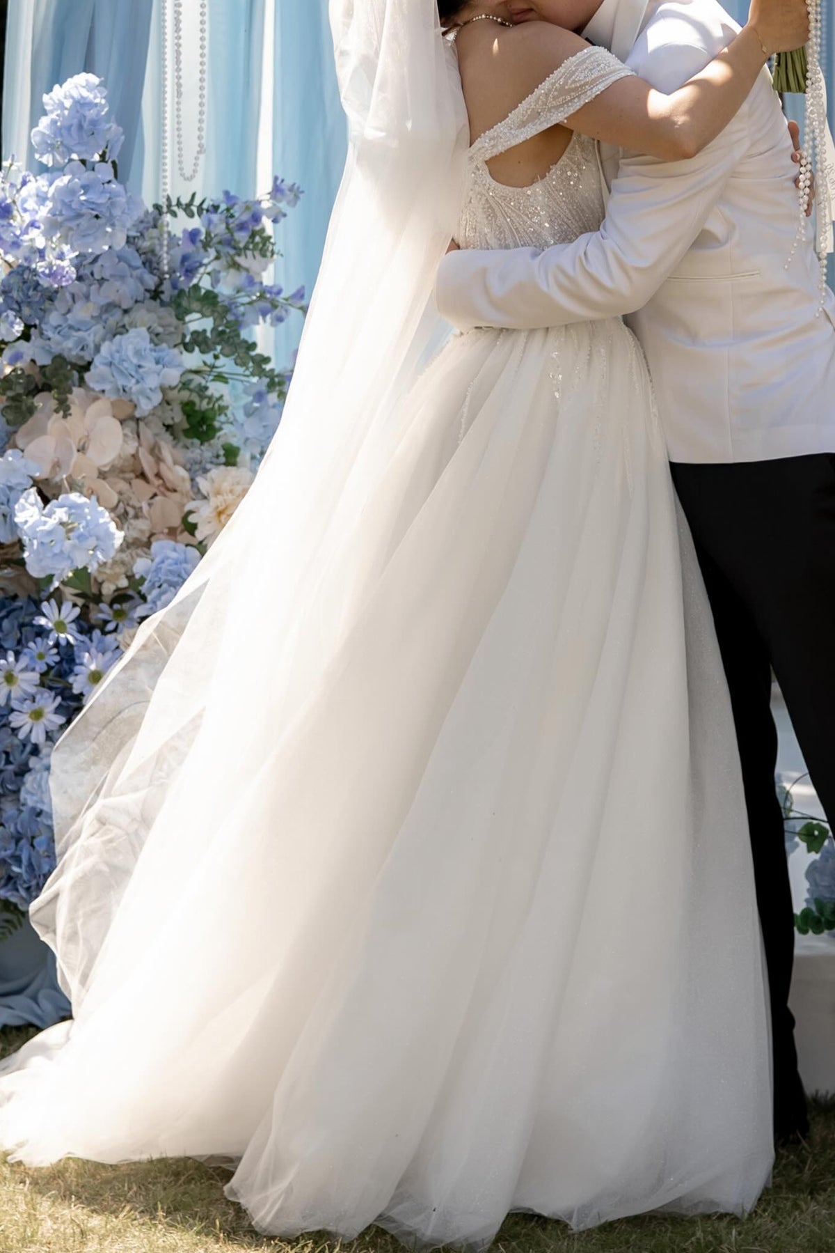 Off-the-Shoulder A-Line Wedding Dress with Train