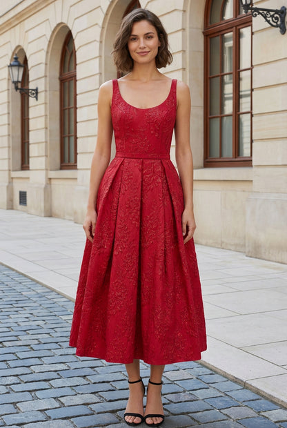 Scoop Neck Pleated Jacquard Midi Dress
