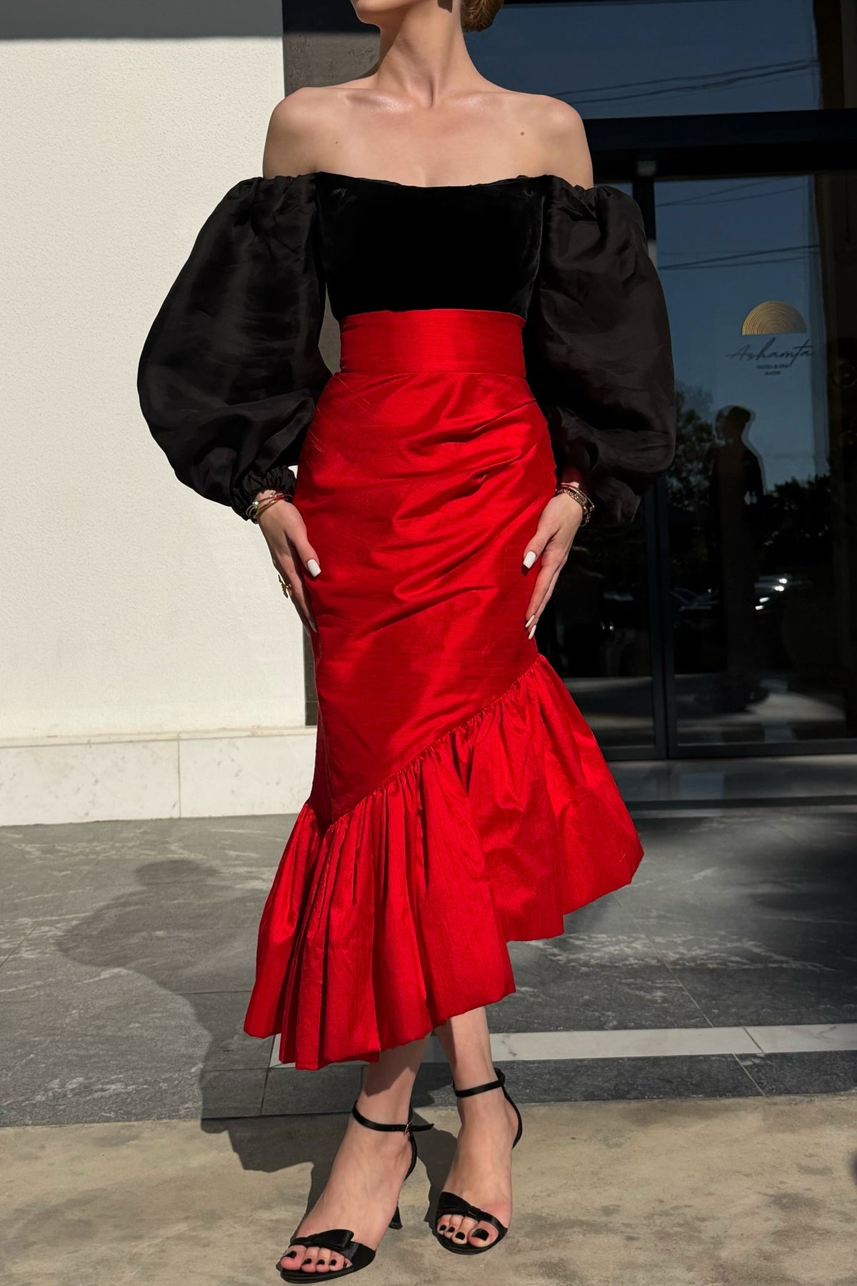 Off-the-Shoulder Puff Sleeve Flounce Midi Dress