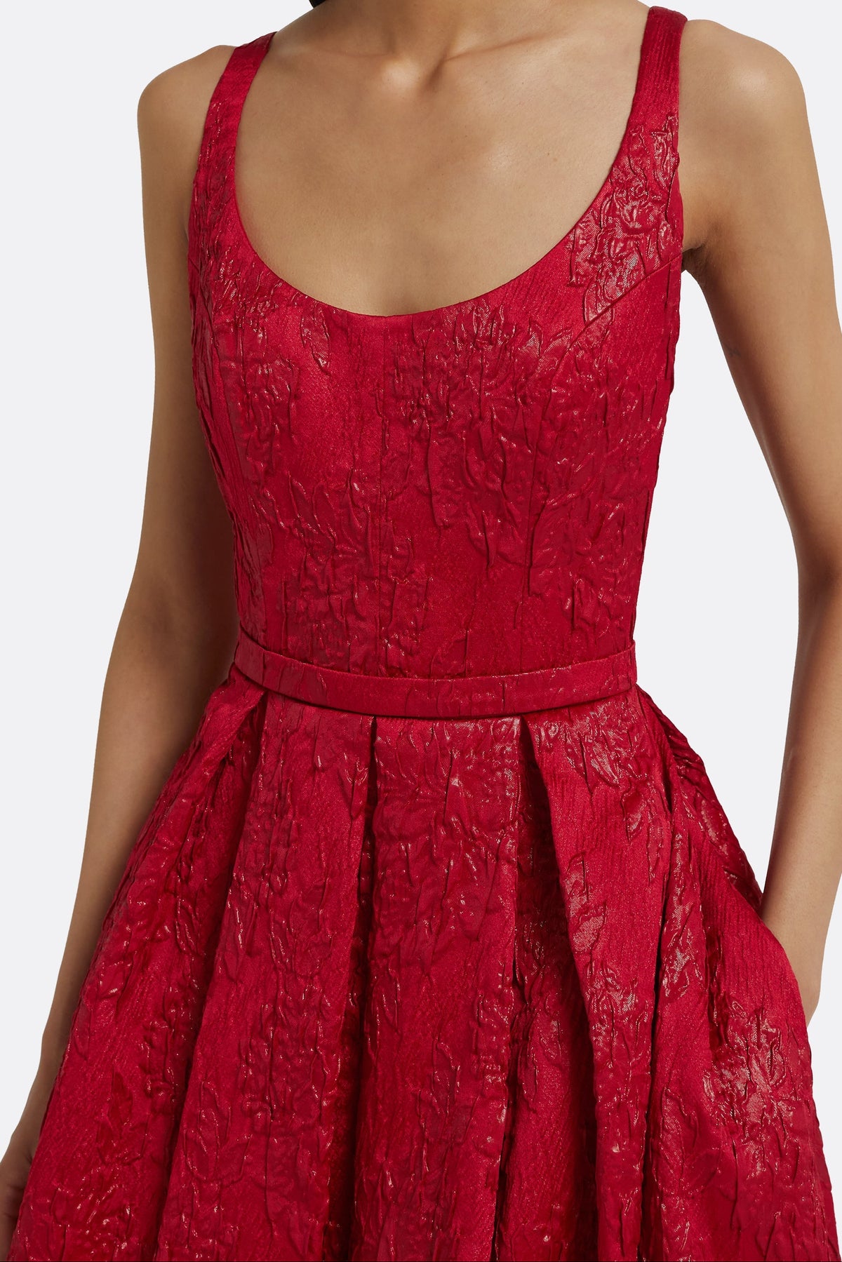 Scoop Neck Pleated Jacquard Midi Dress
