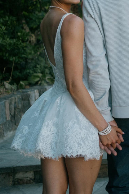 Scoop Neck Lace Mini Wedding Dress with Bubble Skirt