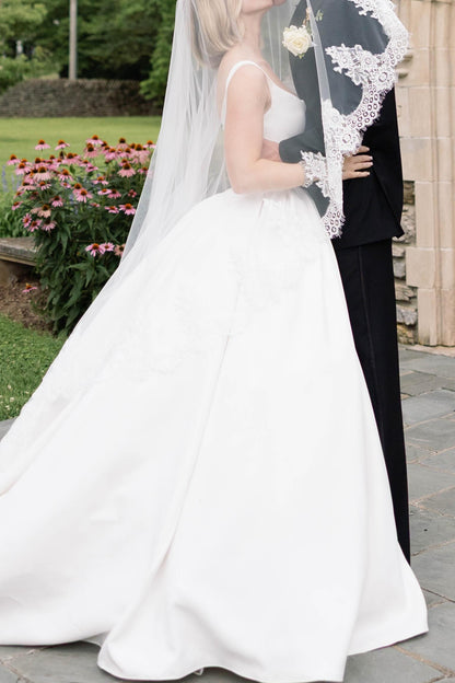 Sleeveless Ball Gown Wedding Dress with Train