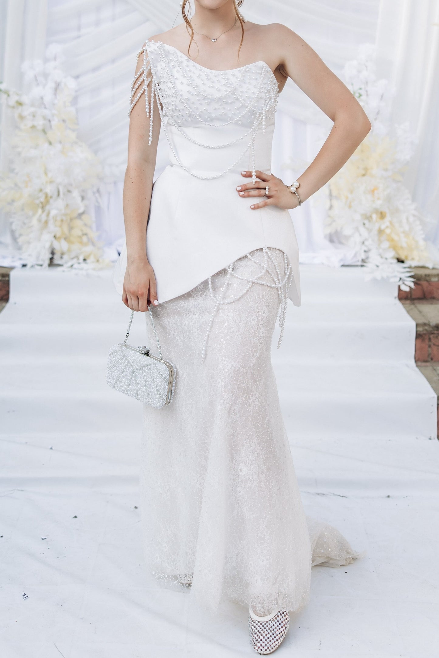 One-Shoulder Asymmetrical Pearl Mermaid Wedding Dress