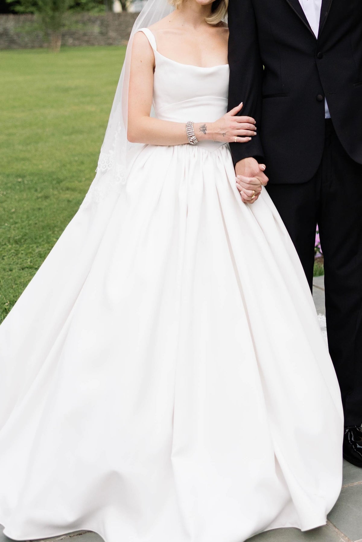 Sleeveless Ball Gown Wedding Dress with Train