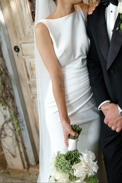 Minimalist Bateau Neck Fit and Flare Wedding Dress