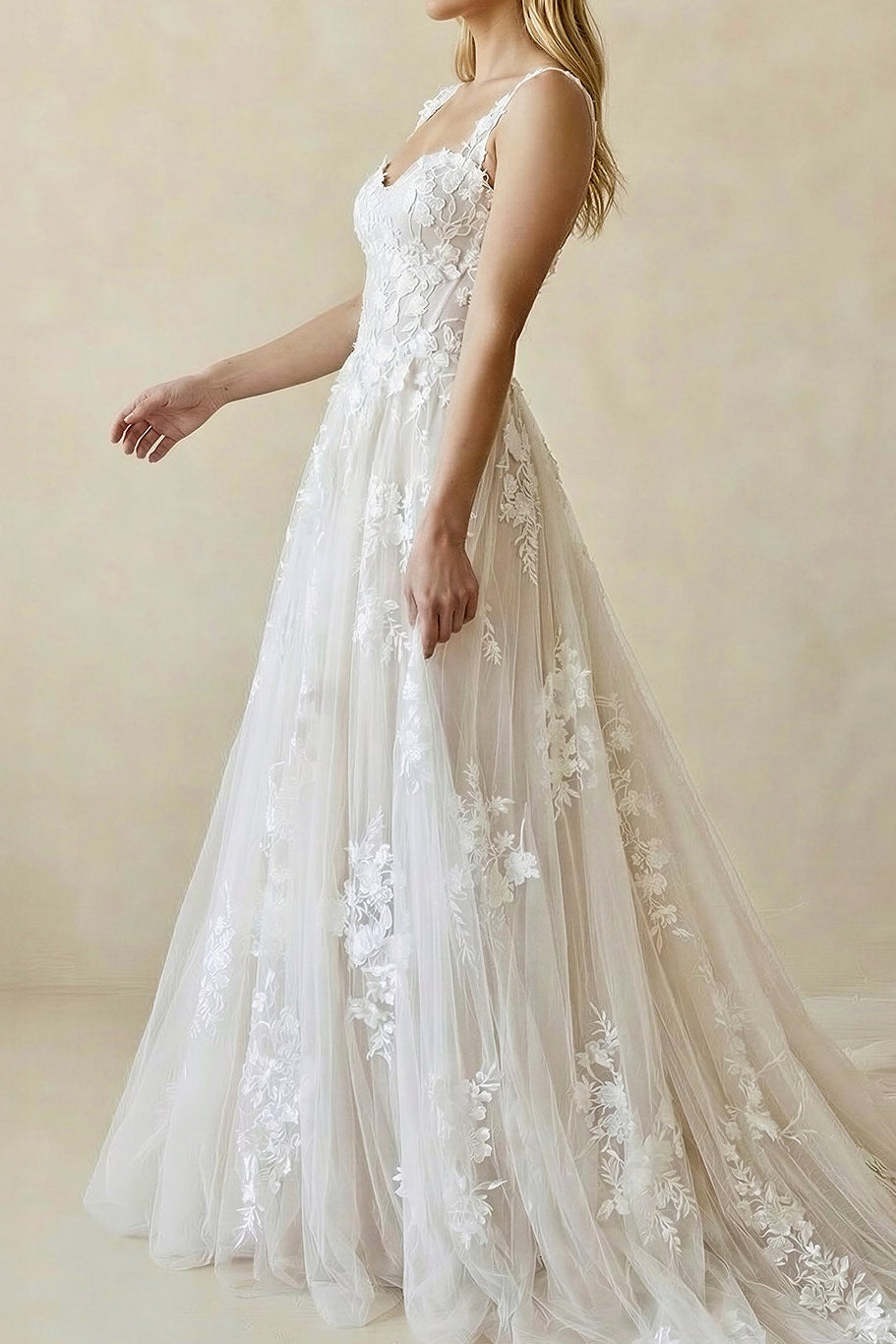 Floral Lace Applique Tulle A-Line Wedding Dress
