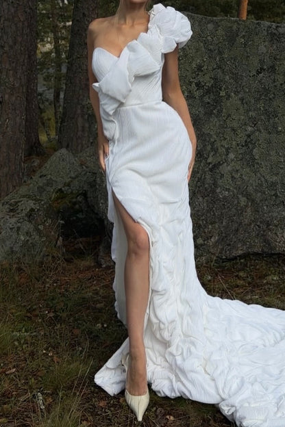 One-Shoulder Textured Gown with Slit and Train