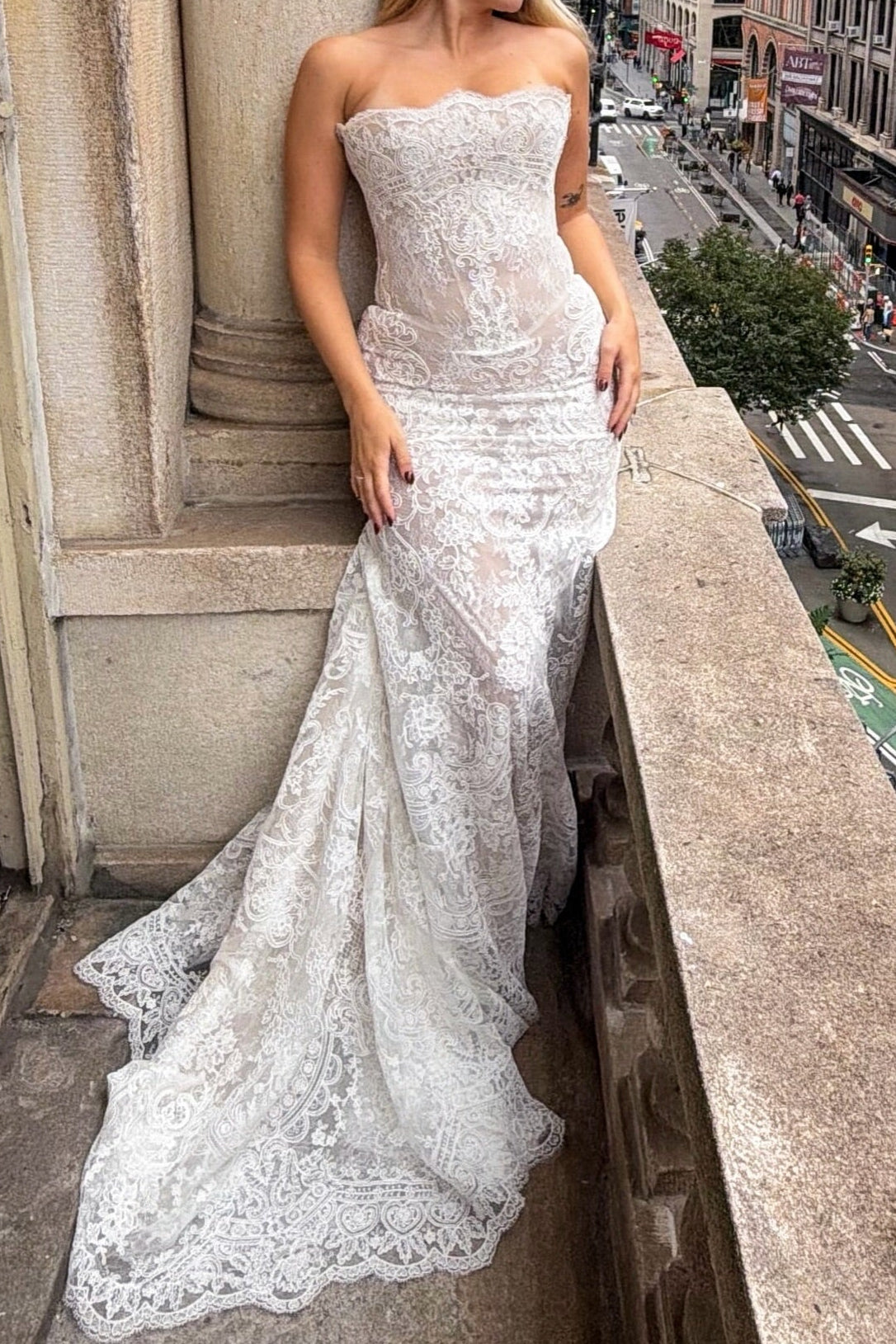 Strapless Lace Mermaid Wedding Dress with Train
