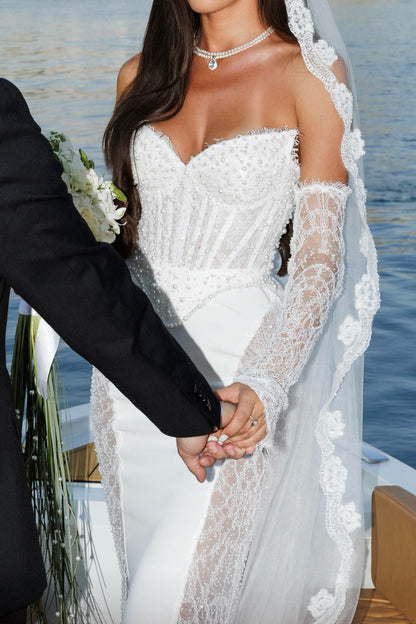 Strapless Lace Mermaid Wedding Dress with Veil