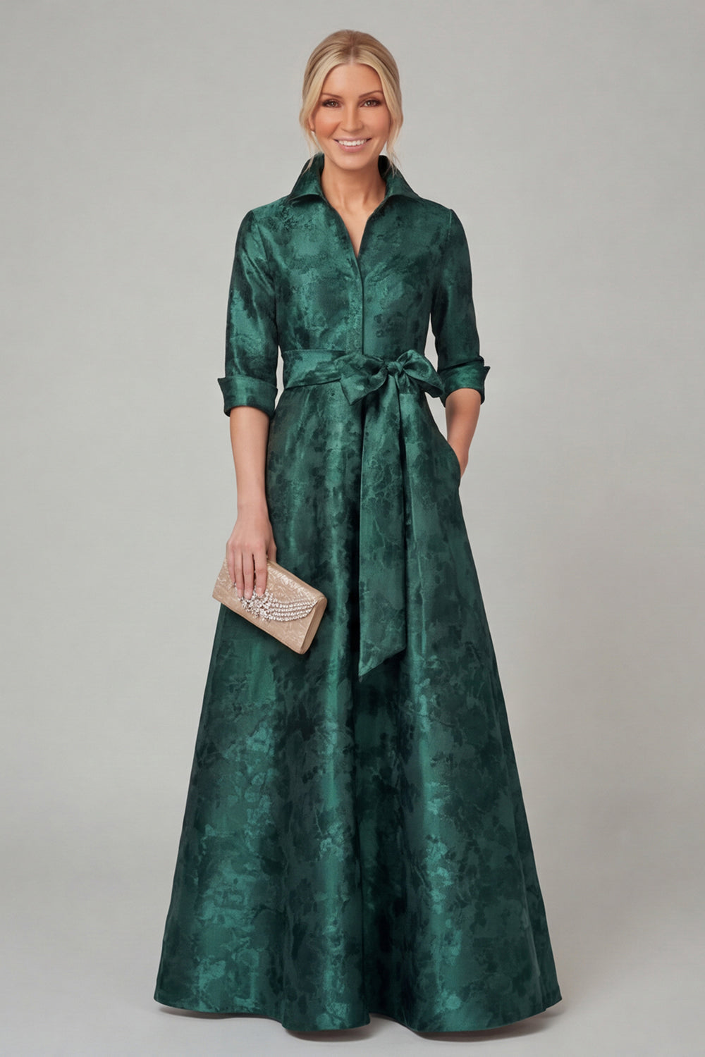 Elegant Jacquard A-Line Evening Gown with Pockets