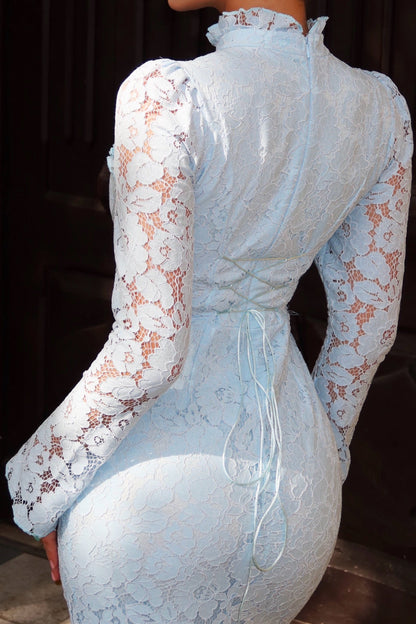 Lace High-Neck Maxi Evening Dress with Keyhole Cut-Out