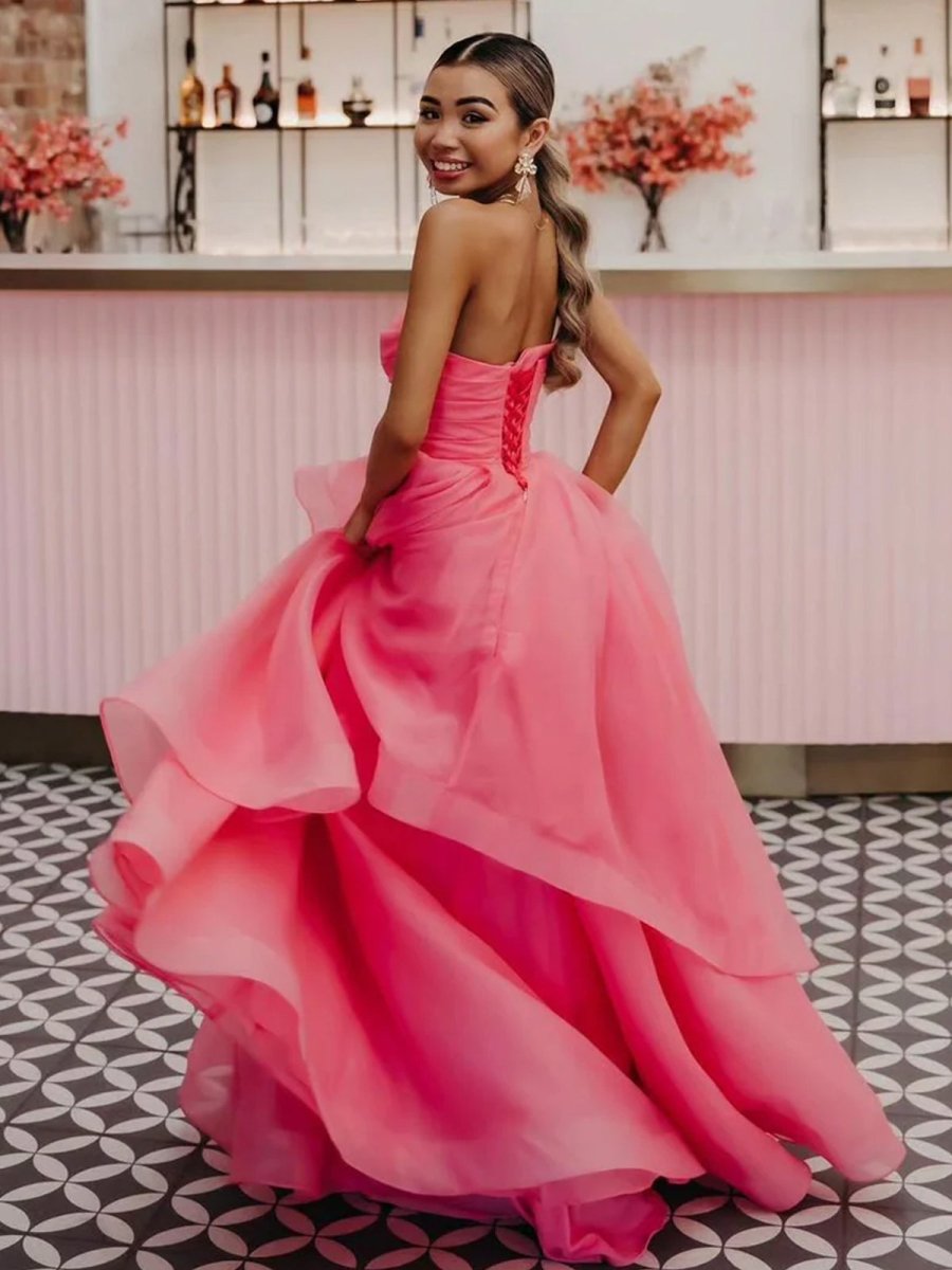 A-Line Tube Top Strapless A-Line Prom Dress Sleeveless Pleated Tulle Tiered Party Gowns