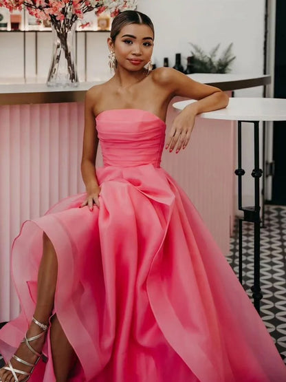 A-Line Tube Top Strapless A-Line Prom Dress Sleeveless Pleated Tulle Tiered Party Gowns