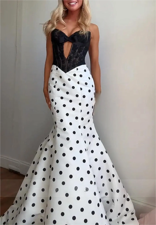 Off-Shoulder Sweetheart Applique Polka Dot Satin Cutout Trumpet Mermaid Prom Dress