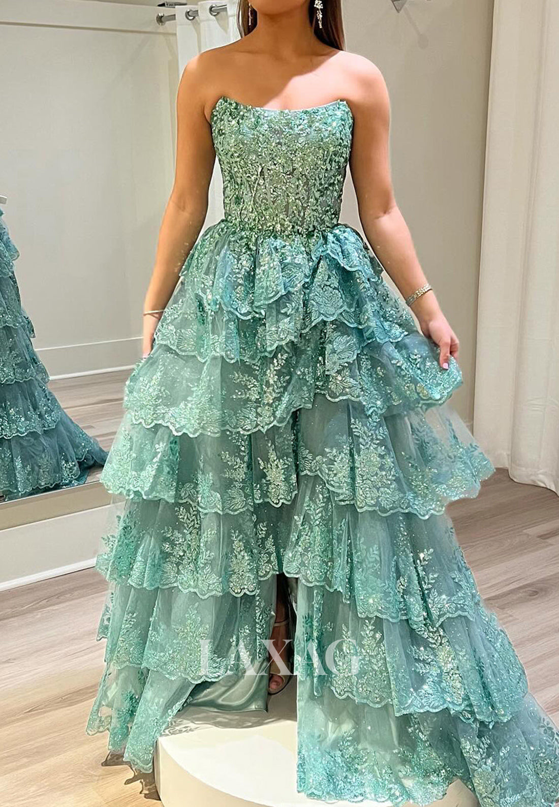 Scoop-Neck Sleeveless Sequined Beaded Applique Pleated Tiered A-Line Prom Dress with Sweep Train