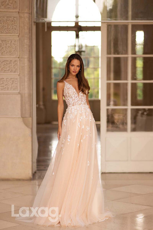 15752 - A Line Illusion V neck Lace Appliques Elegant Wedding Dress