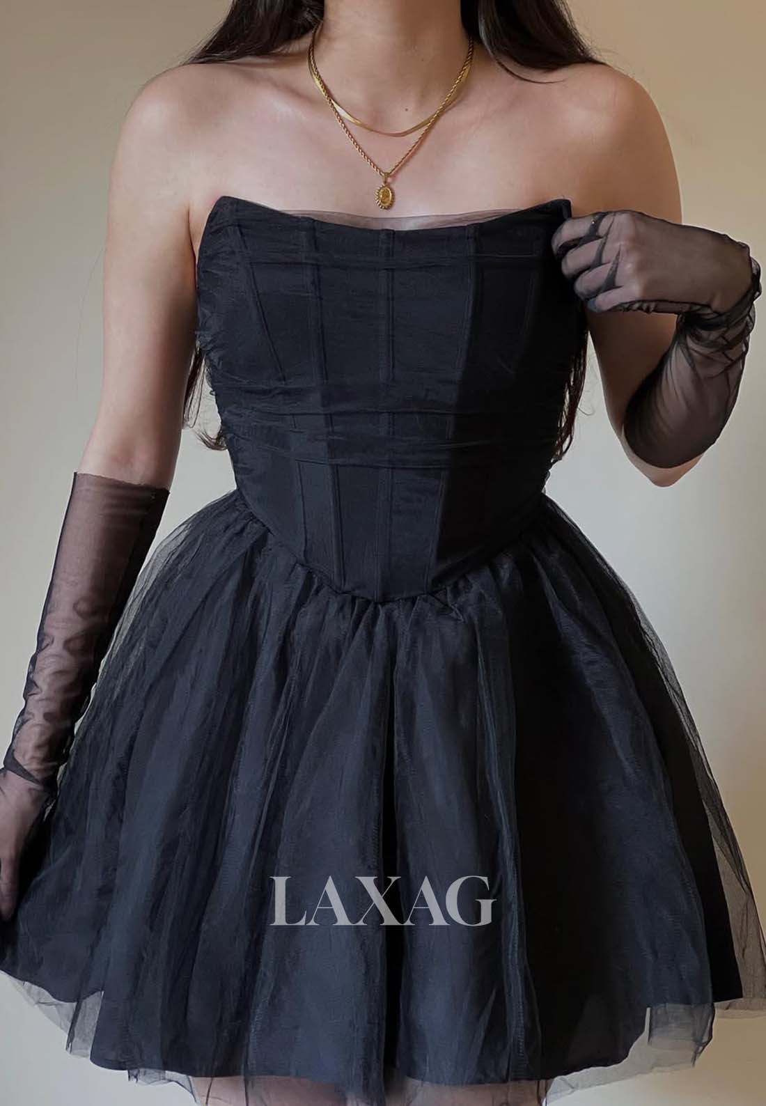 Scoop-Neck Off-Shoulder Sleeveless Pleated Tulle Short A-Line Party Homecoming Dress