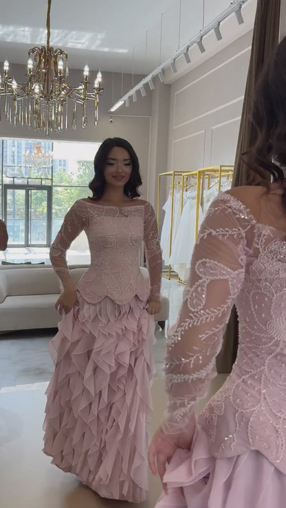 Bateau-Neck Long-Sleeves Sequined Beaded Tulle&Chiffon Sheer Tiered Fitted Evening Dress