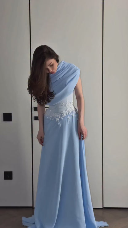 Scoop-Neck Sleeveless Sequined Applique Chiffon Pleated Fitted Evening Dress